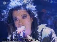 ce se intampla cu bill? unghii total tt timpu foarte obosit..we want the old bill back :(( mare