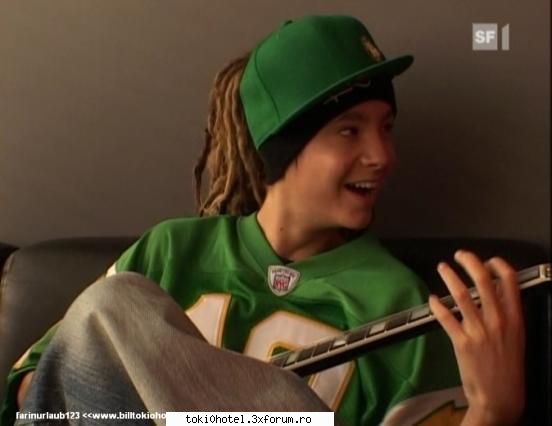 tom little frog ))))